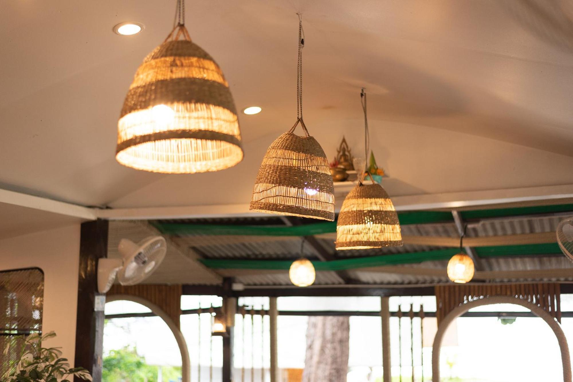 Pan Beachfront Resort Krabi バーン・クロンムアン エクステリア 写真